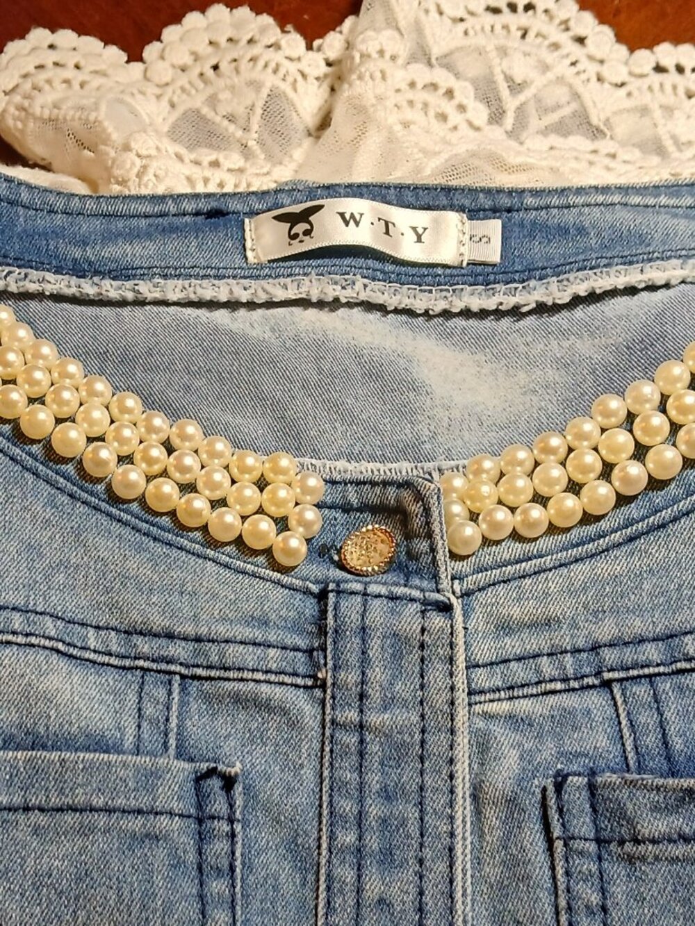 WTY Blue Jean Jacket with Faux Pearls and Lace/Crochet Cuffs & Hem - EUC - Picture 6 of 12